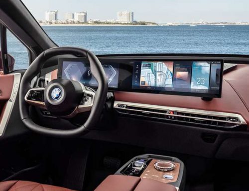 BMW apresenta iDrive 8 e atualizações presentes no sistema tecnológico dos carros.